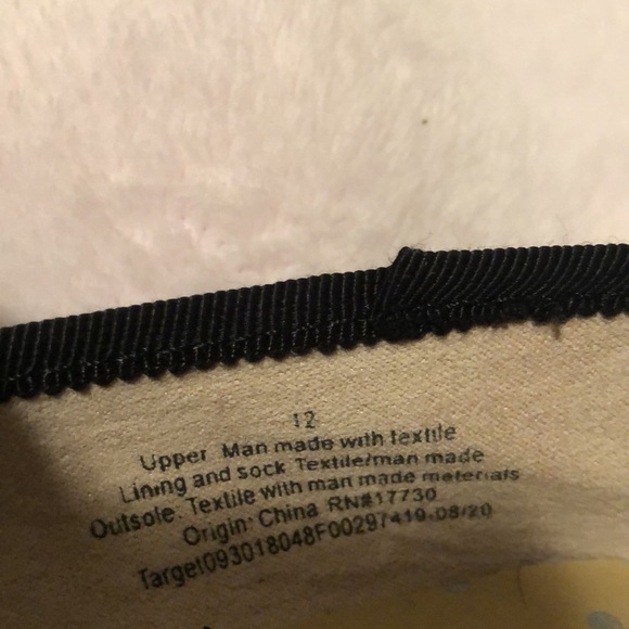 Holiday Shoes - Picture 7 of 7